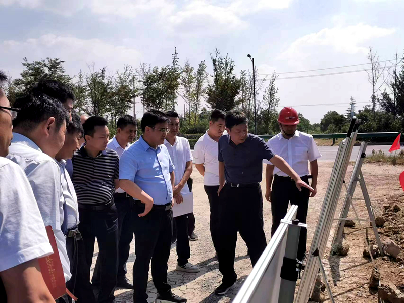 亳州市委常委、副市長左龍蒞臨亳蒙預(yù)制標(biāo)調(diào)研指導(dǎo)